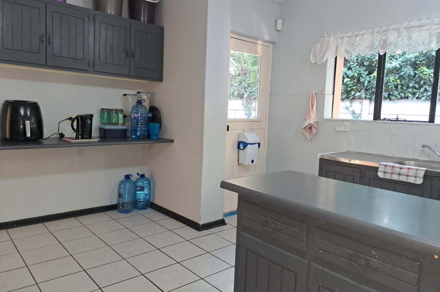 4 Bedroom Property for Sale in Amsterdamhoek Eastern Cape